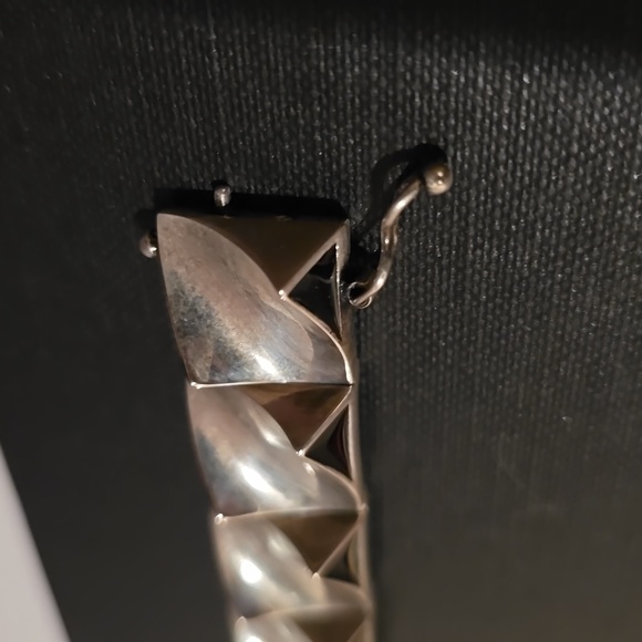 NWT Yves Saint Laurent bracelet - Picture 3 of 7